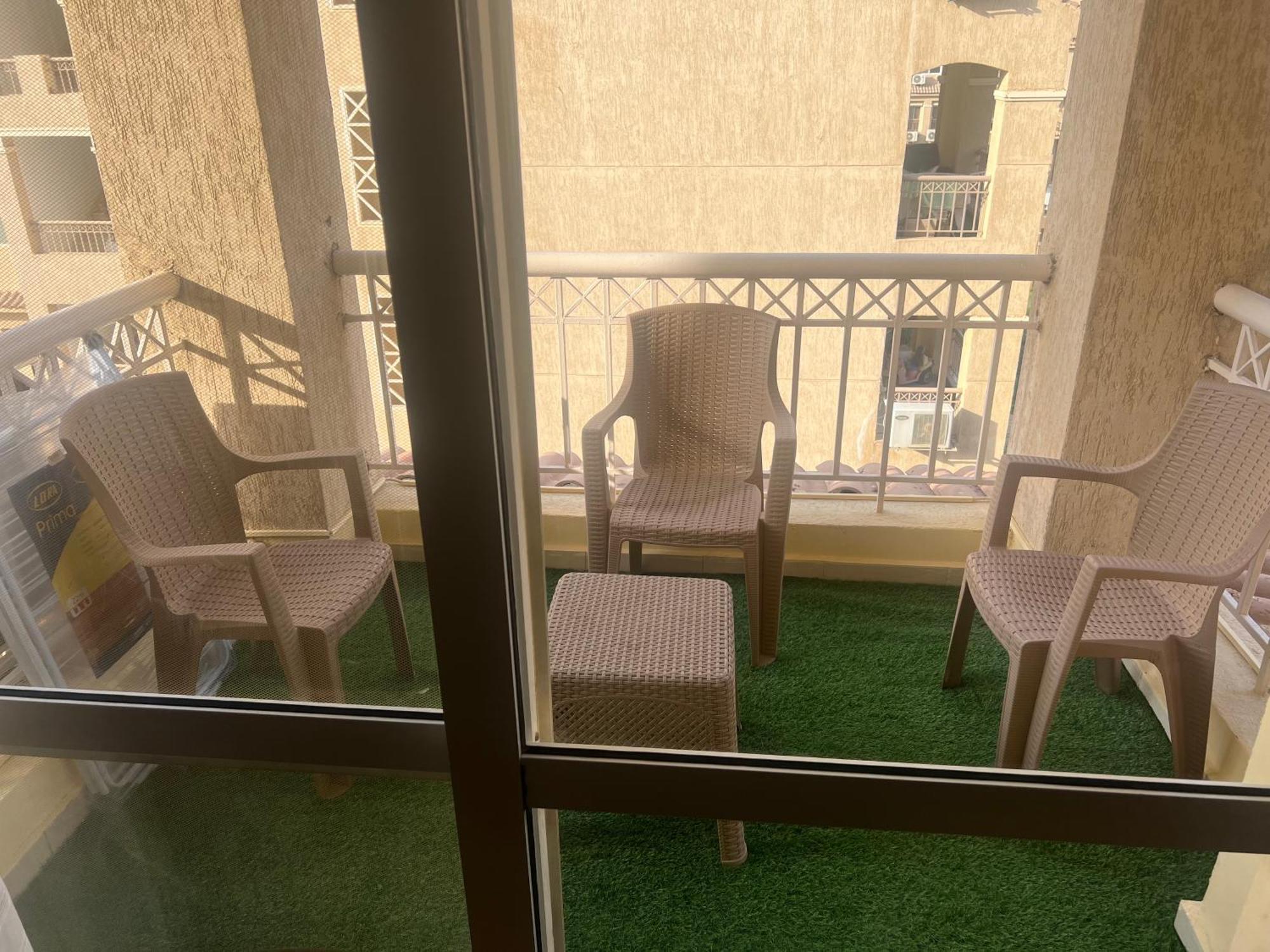 Luxurious Vip Apartment In Madinaty Furnished With High End Hotel Furniture Exterior photo